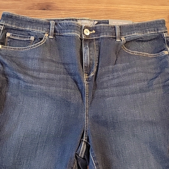 TORRID MIDFIT SUPER SKINNY JEANS - Picture 4 of 9